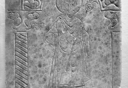 Pluteo frammentario inciso con San Cristoforo, con corona, palma fiorita e lunga veste. Senza Bambino,