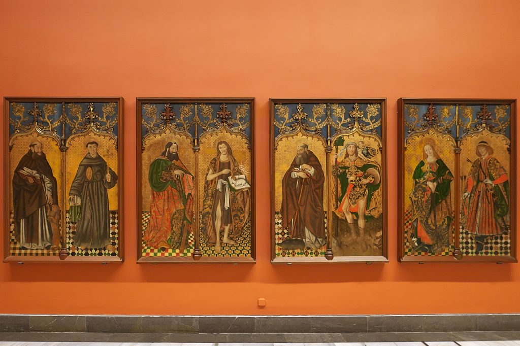 retablo gotico con otto santi